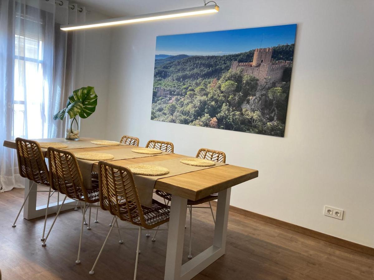 Apartamento Centrico, Climatizado Y Totalmente Equipado De 3 Habitaciones Para 6-7 Personas سانتا كولوما دي فارنرس المظهر الخارجي الصورة