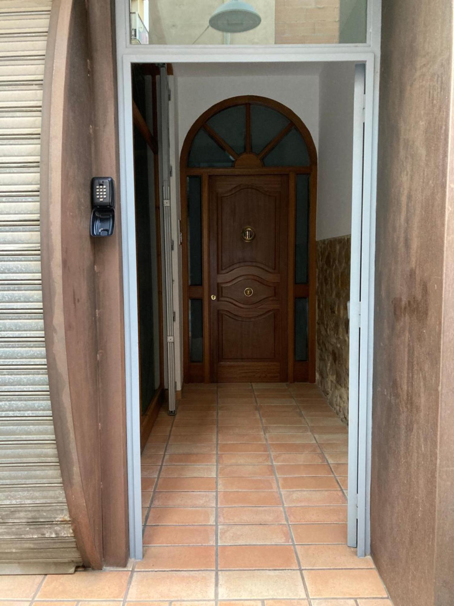 Apartamento Centrico, Climatizado Y Totalmente Equipado De 3 Habitaciones Para 6-7 Personas سانتا كولوما دي فارنرس المظهر الخارجي الصورة